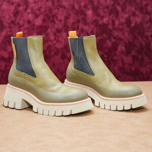 Oncept Women Indio Lug Olive Green Leather Platform Chelsea Boots sz 7